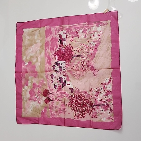 Pink Tan White Cream Countryside Print 100% Polyester Scarf - Picture 5 of 7